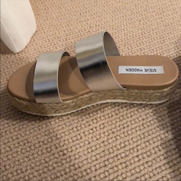 Steve Madden Sandals - Picture 2 of 4